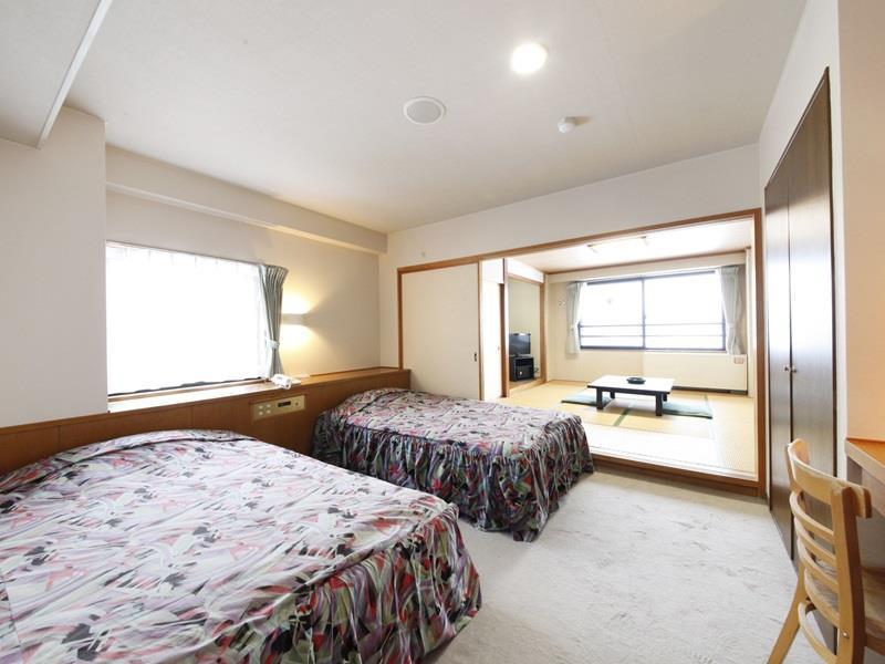 Hotel Selan Яманути Экстерьер фото